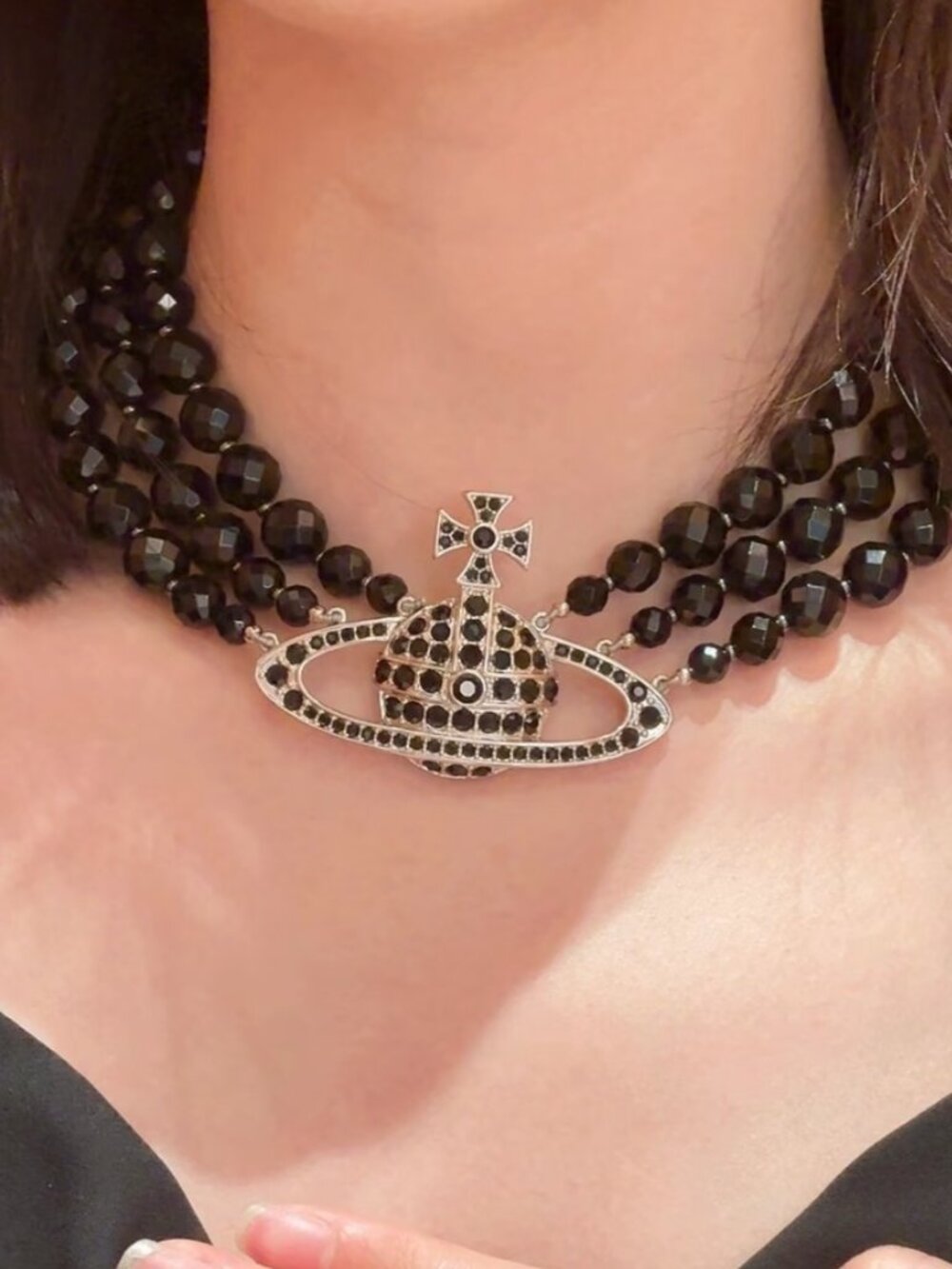 Vivienne Westwood Three Row Pearl Bas Relief Choker in Black (Brand New)